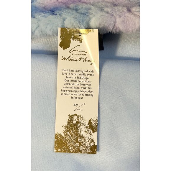 Aviva Stanoff Soft Textured Purple Pink Blanket and 2 Pillow set, NWT, MSRP $799 - Picture 4 of 12